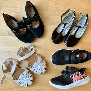 Lot of 4 toddler girls size 9 shoes